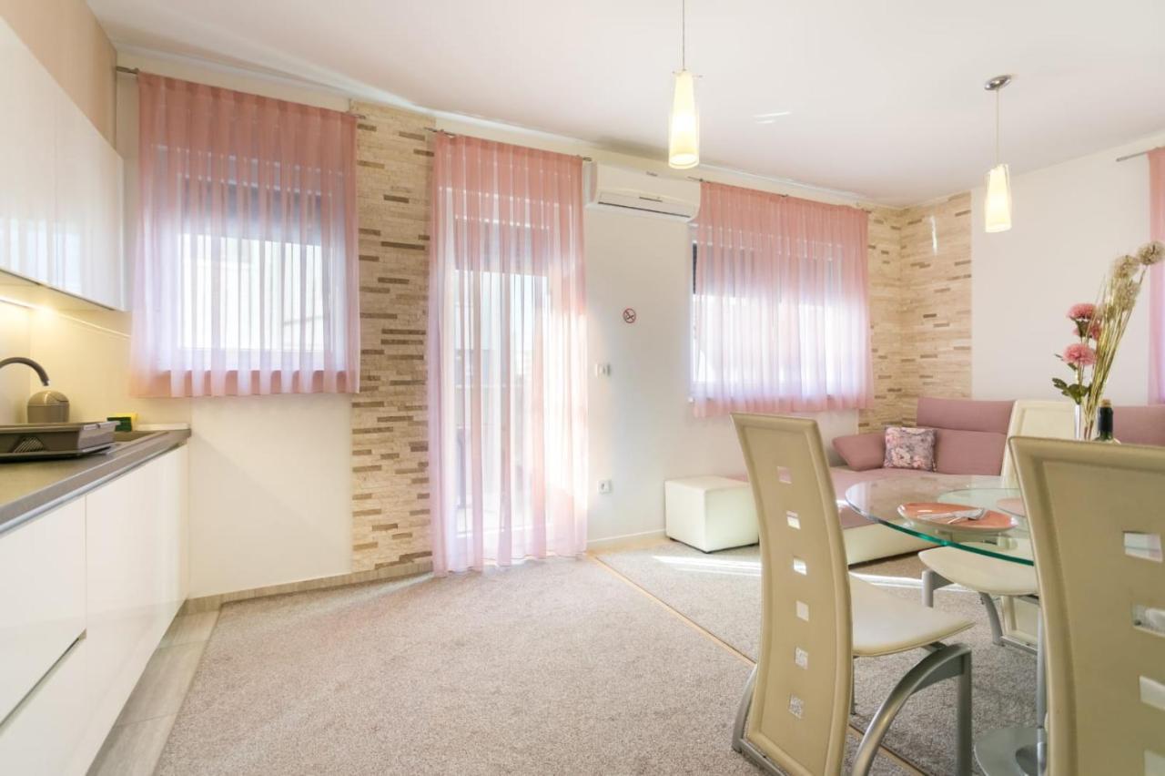 Apartment Sara - Free Parking For 2 Cars Zagreb Exterior photo